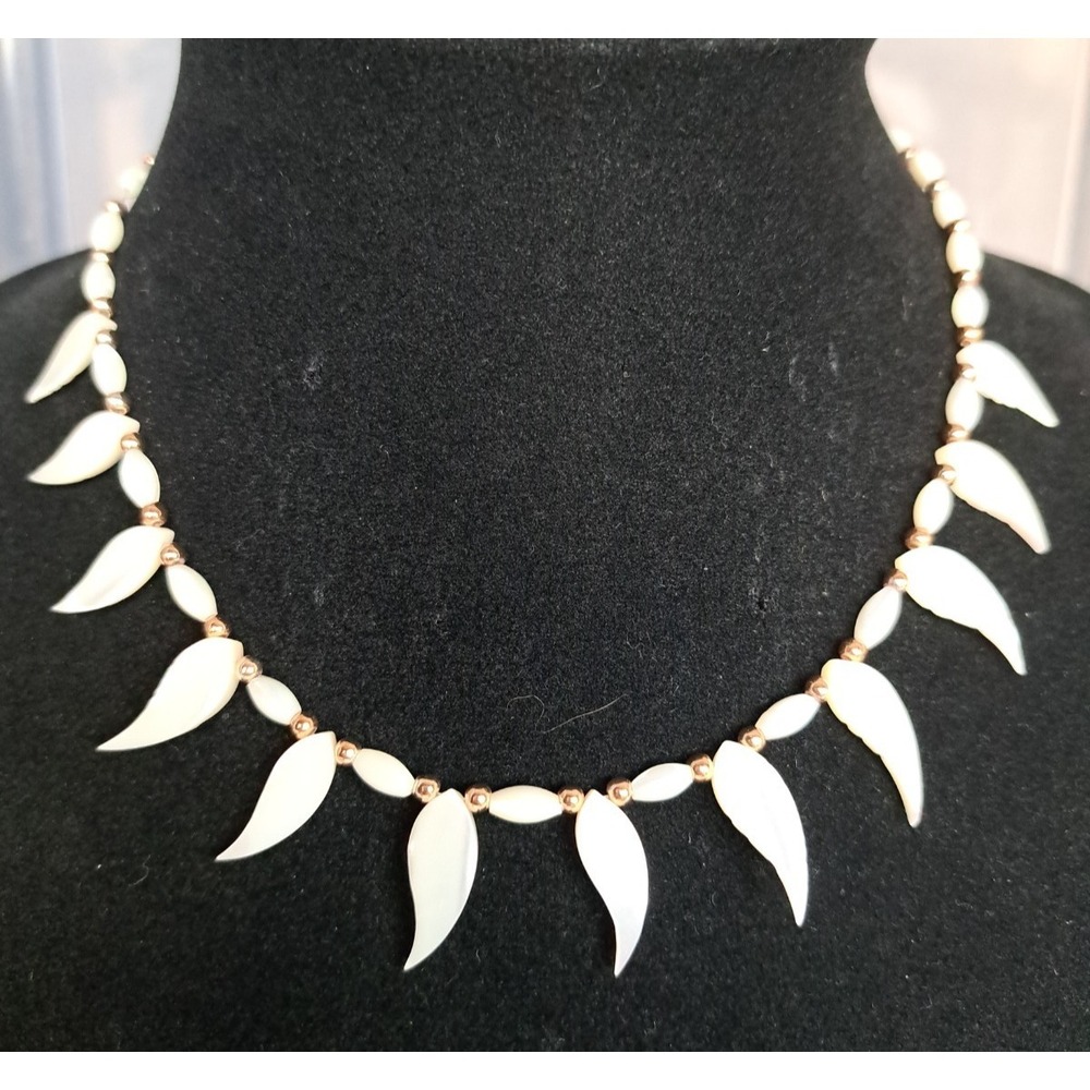 Gemstone Beaded Fashion Jewelry Set Necklace Earrings Mother Of Pearl